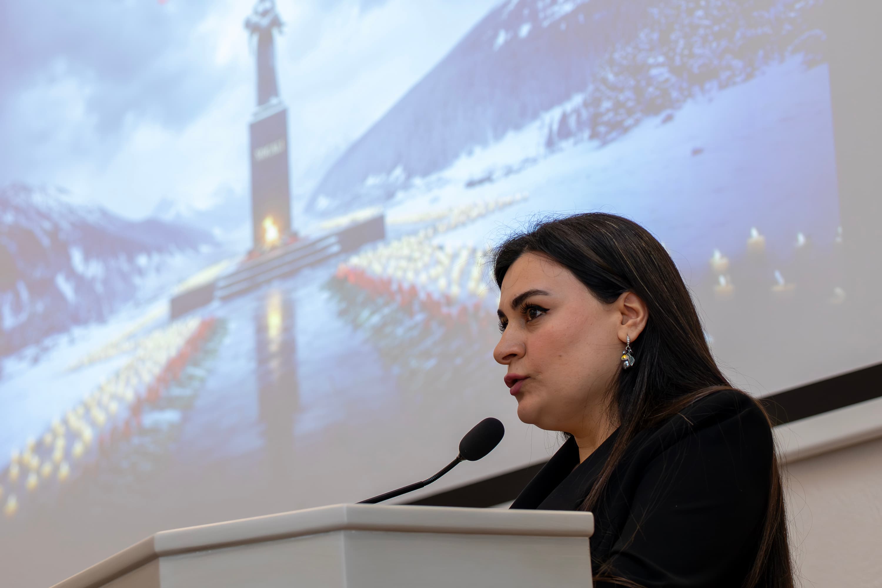 Energetika Nazirliyində Xocalı faciəsinin 34-cü ildönümü anılıb - Şəkil 3