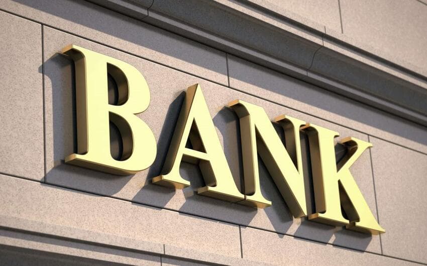 Azərbaycanda bankların kredit faiz gəlirləri 356,3 milyon manat olub