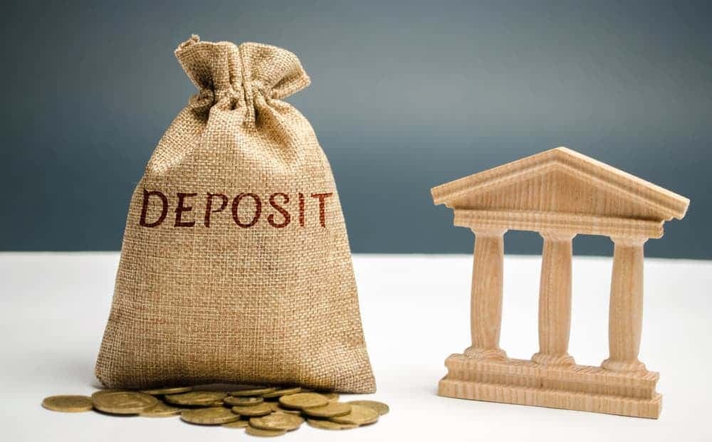 Bankların depozit faiz xərcləri 17% artdı