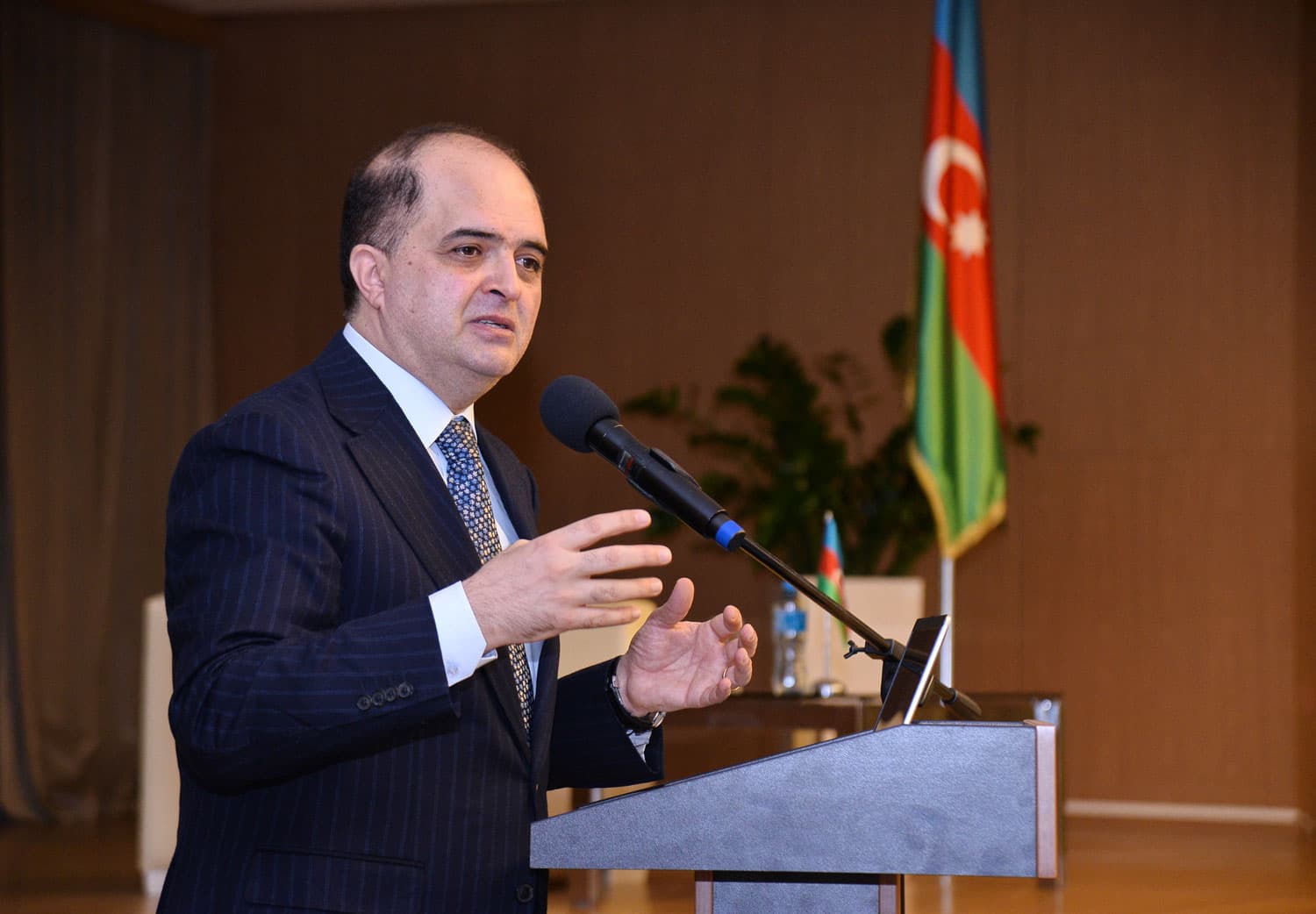Əlilliyi olan şəxslərin hüquqlarının təminində institusional yanaşma təkmilləşdirilməlidir – Rəşad Mahmudov