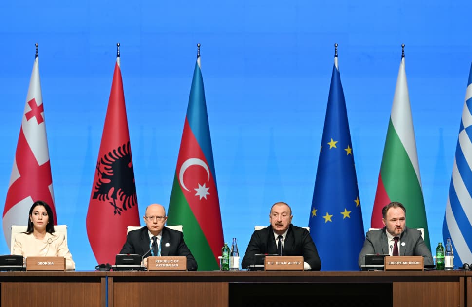 Prezident İlham Əliyev Cənub Qaz Dəhlizi Məşvərət Şurası çərçivəsində nazirlərin 12-ci və Yaşıl Enerji Məşvərət Şurası çərçivəsində nazirlərin 4-cü iclaslarında çıxış edib - Şəkil 2