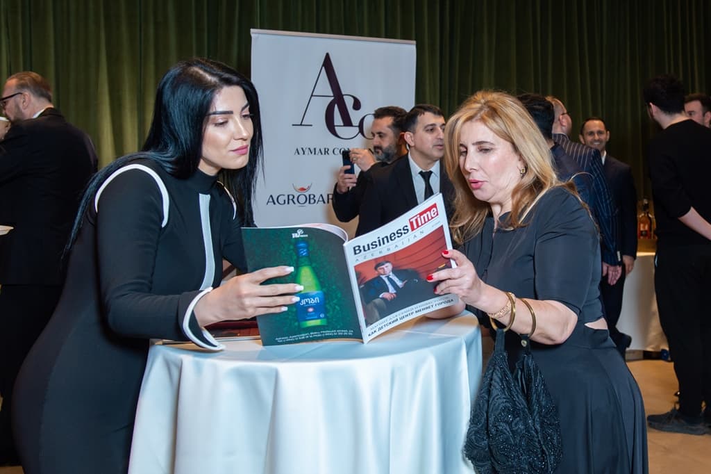 “Azerbaijan Business Award” 2025 mükafatının təqdimetmə mərasimi keçirildi “Azerbaijan Business Award” 2025 mükafatının təqdimetmə mərasimi keçirildi - Şəkil 8