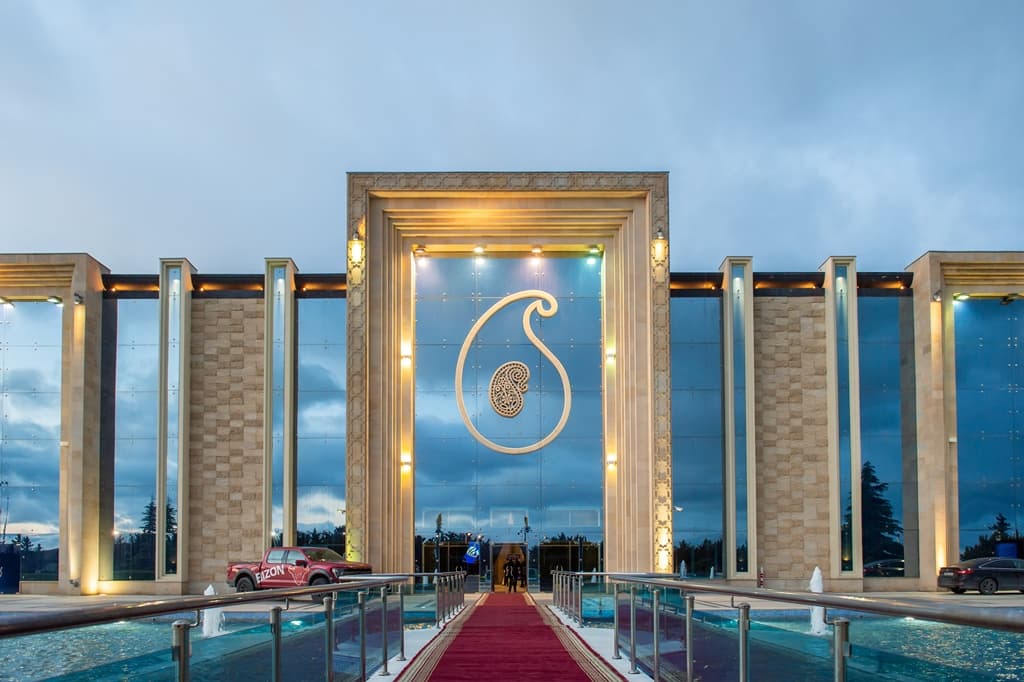 “Azerbaijan Business Award” 2025 mükafatının təqdimetmə mərasimi keçirildi “Azerbaijan Business Award” 2025 mükafatının təqdimetmə mərasimi keçirildi - Şəkil 12