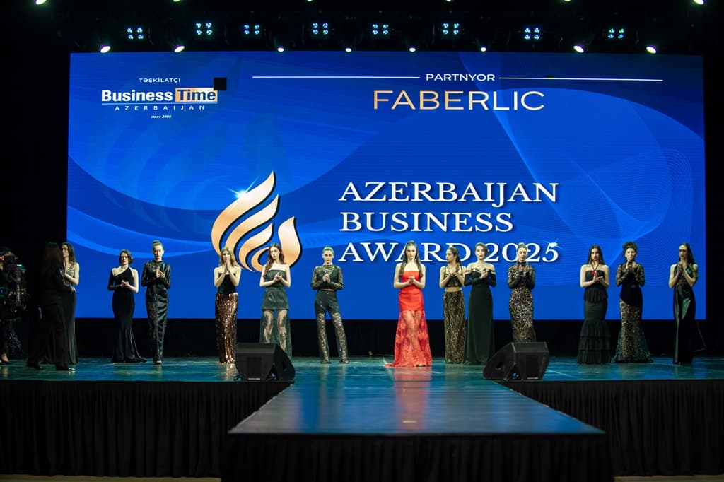 “Azerbaijan Business Award” 2025 mükafatının təqdimetmə mərasimi keçirildi “Azerbaijan Business Award” 2025 mükafatının təqdimetmə mərasimi keçirildi - Şəkil 28