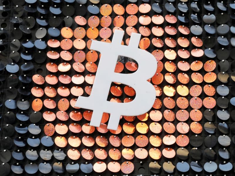 Bitcoin sabit qaldı