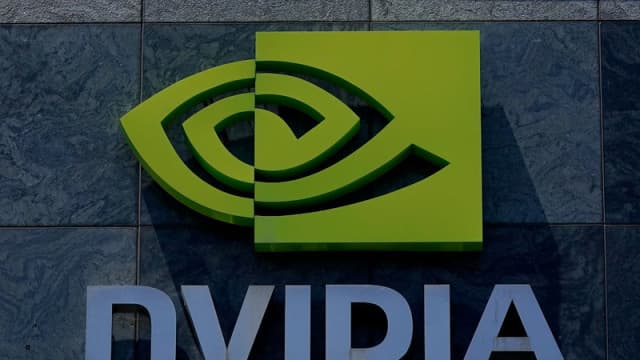 Tesla milyarderi bazarı sakitləşdirmək üçün Nvidia səhmlərini artırdı