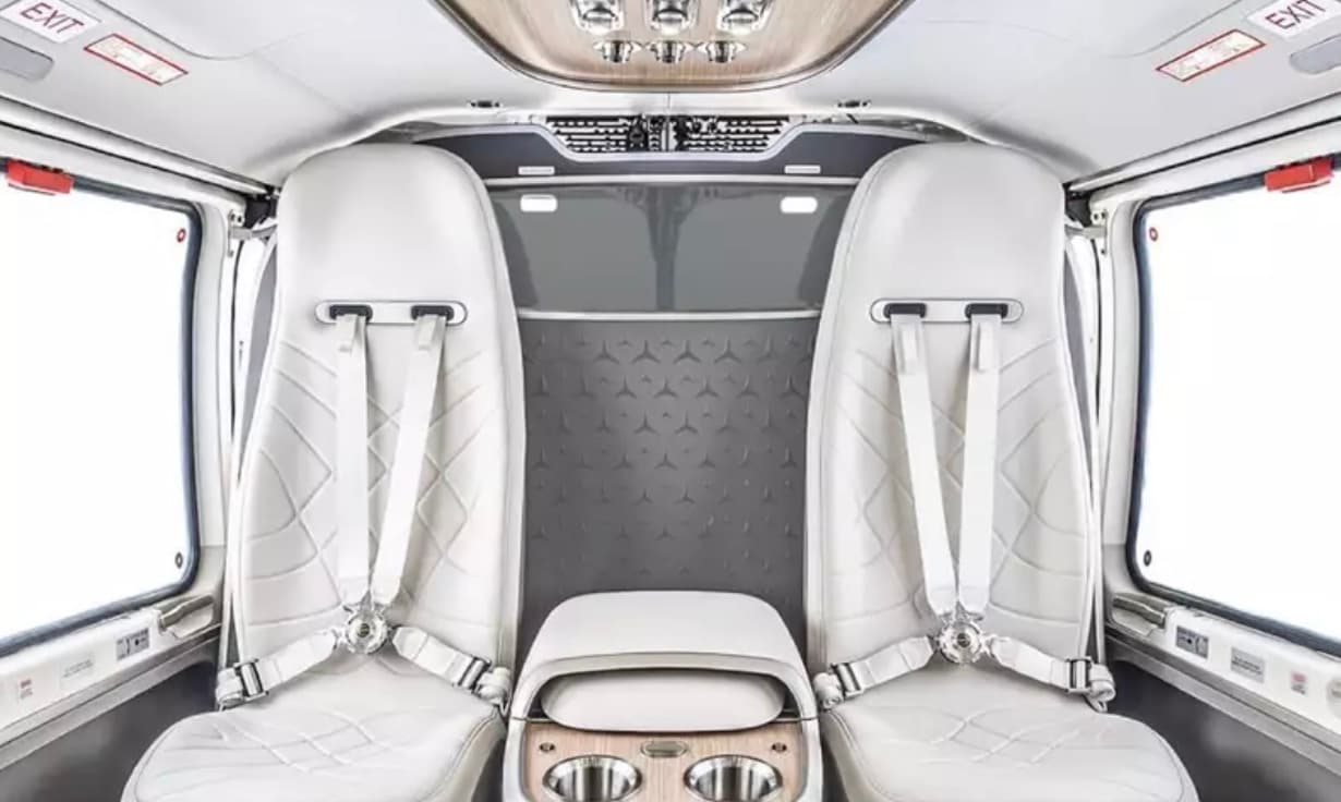 Mercedes-Benz premium vertolyotunu təqdim etdi