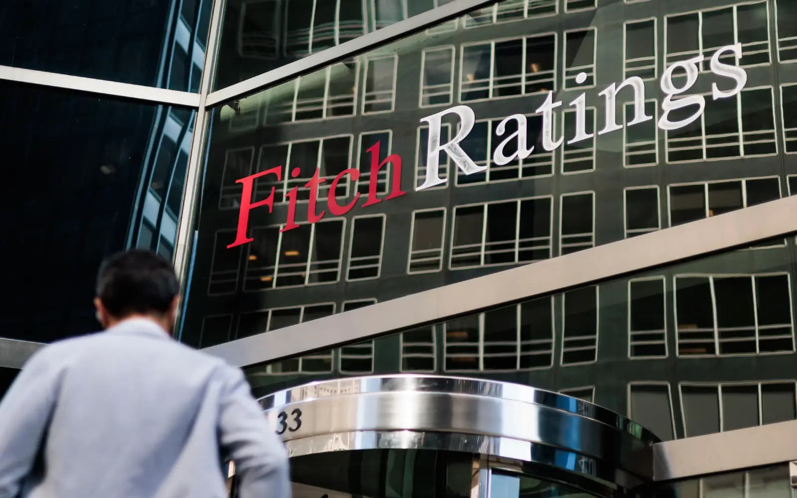 “Fitch” İran gərginliyinin bəzi ölkələr üçün iqtisadi risklər yarada biləcəyini açıqlayıb