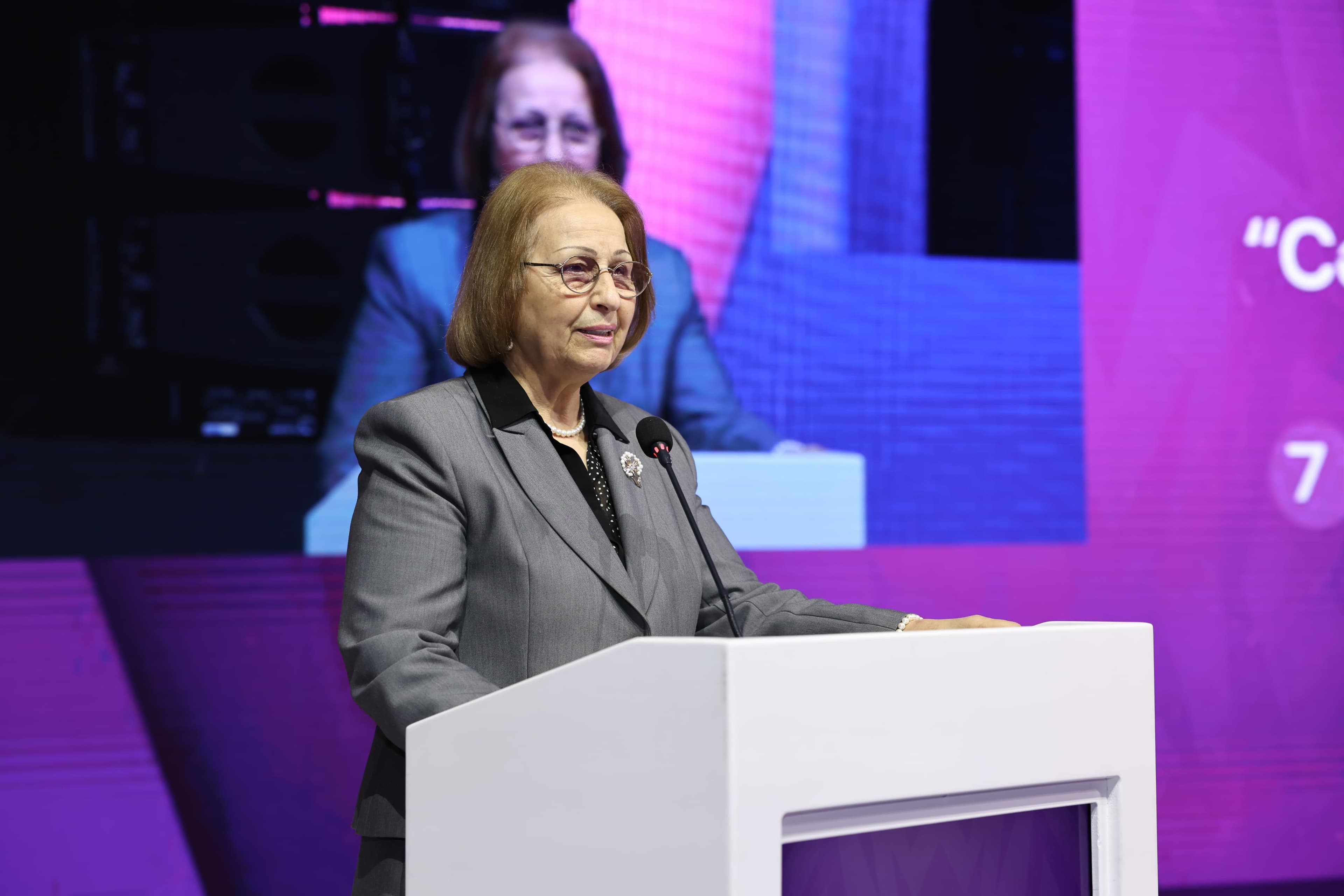 II Qadın Liderləri Zirvəsi uğurla keçirilib - Şəkil 4