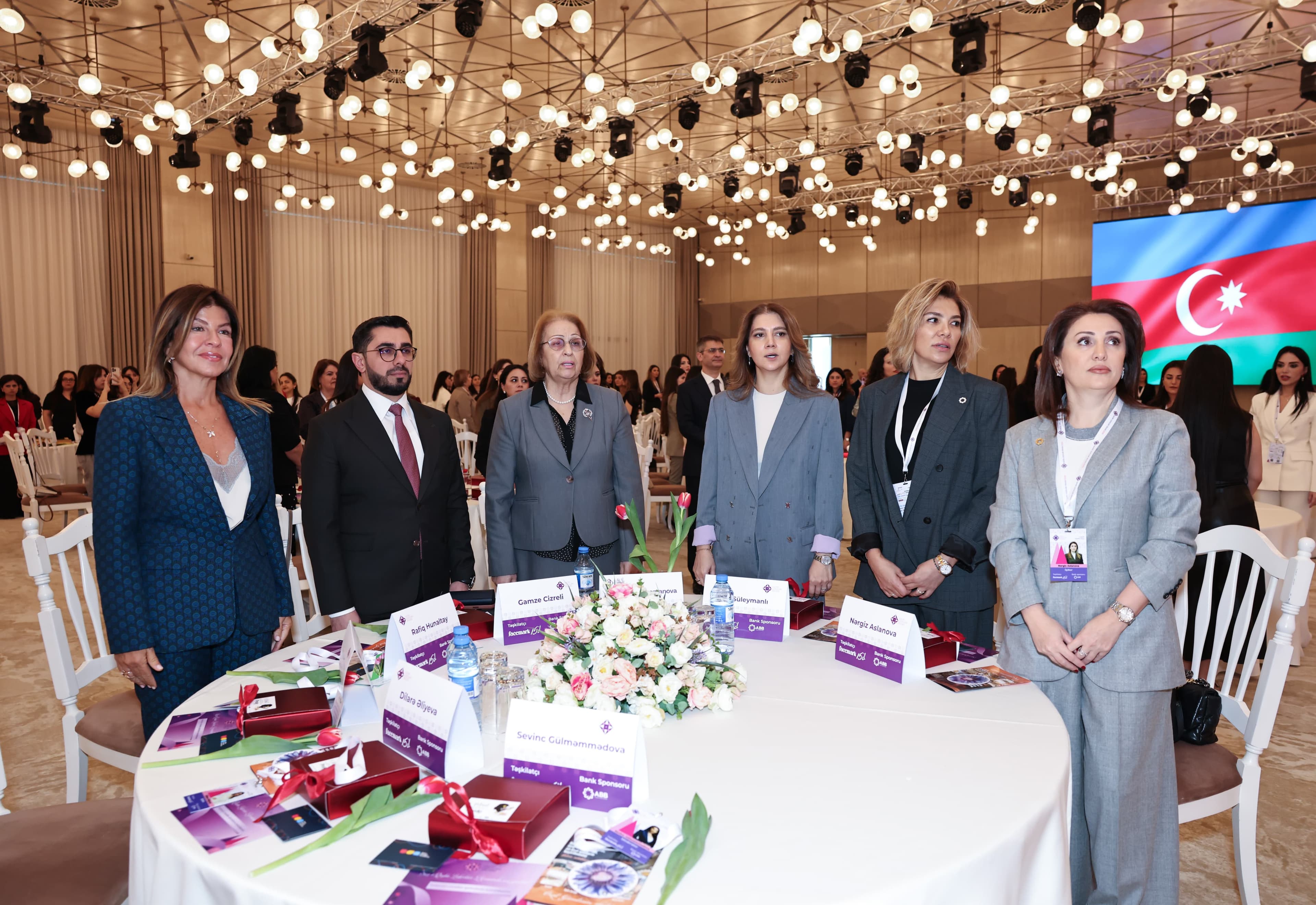 II Qadın Liderləri Zirvəsi uğurla keçirilib - Şəkil 7
