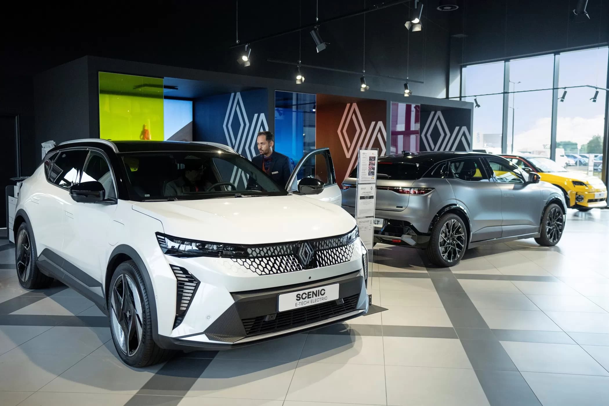 Renault Group 2030-a qədər 36 yeni model və xərclərin ixtisarı planını açıqladı