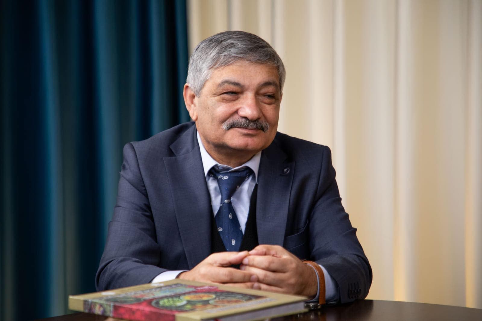 Tahir Əmiraslanov: "Azərbaycanın mətbəx irsi itə bilər"