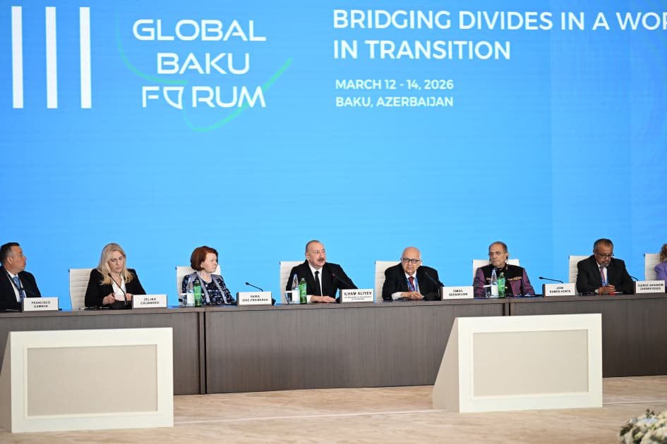 Prezident İlham Əliyev XIII Qlobal Bakı Forumun açılış mərasimində çıxış edib - Şəkil 6