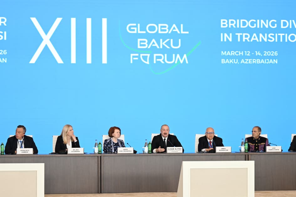 Prezident İlham Əliyev XIII Qlobal Bakı Forumun açılış mərasimində çıxış edib - Şəkil 16