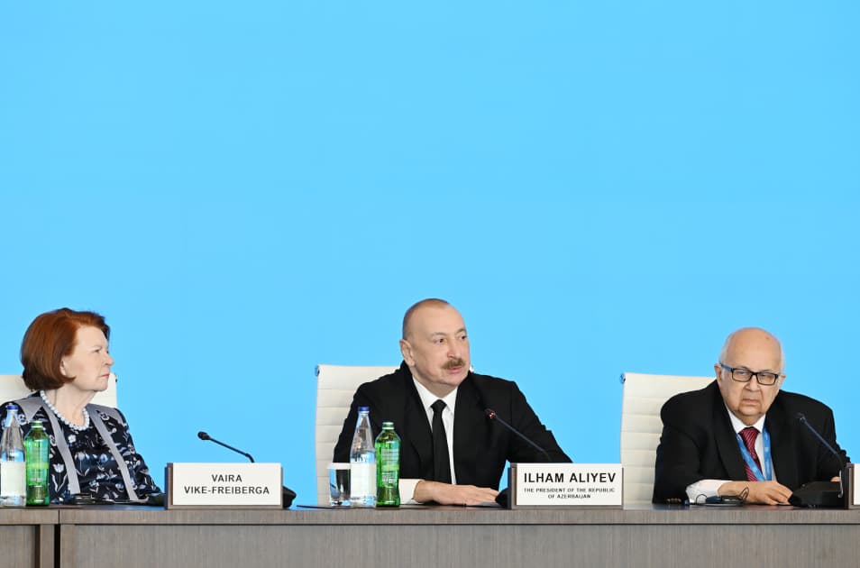 Prezident İlham Əliyev XIII Qlobal Bakı Forumun açılış mərasimində çıxış edib - Şəkil 20
