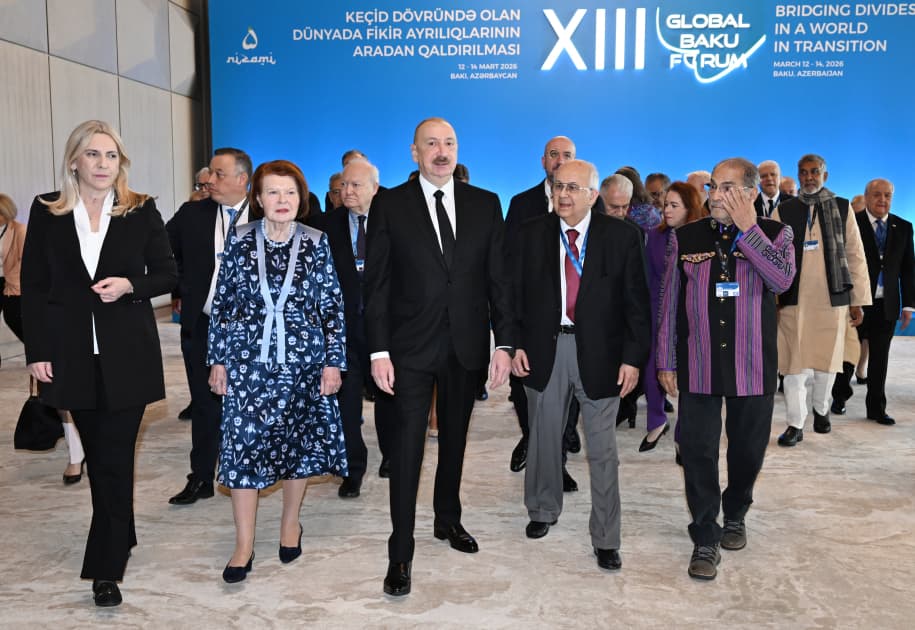 Prezident İlham Əliyev XIII Qlobal Bakı Forumun açılış mərasimində çıxış edib - Şəkil 24