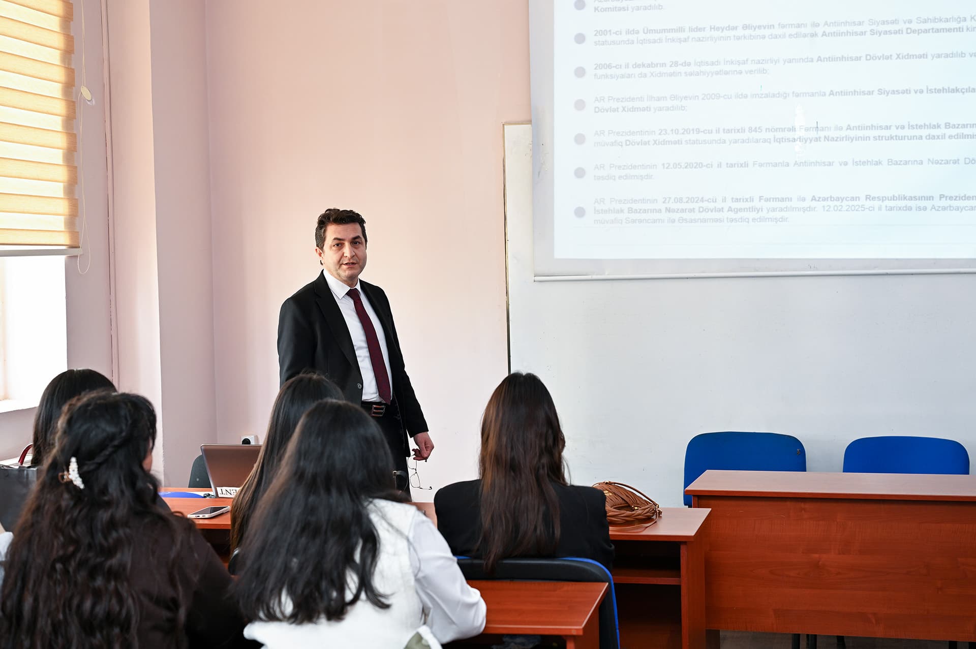 Azərbaycan Turizm və Menecment Universitetinin tələbələri üçün açıq dərs keçirilib - Şəkil 2