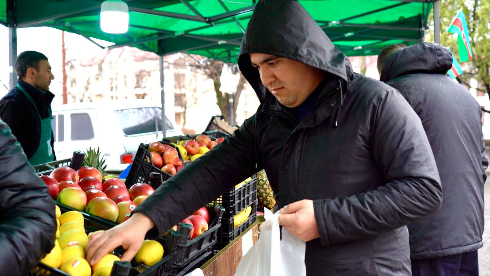 İşğaldan azad olunmuş ərazilər yarmarkaların coğrafiyasının genişləndirilməsində diqqət mərkəzindədir – Faiq Hüseynov - Şəkil 1
