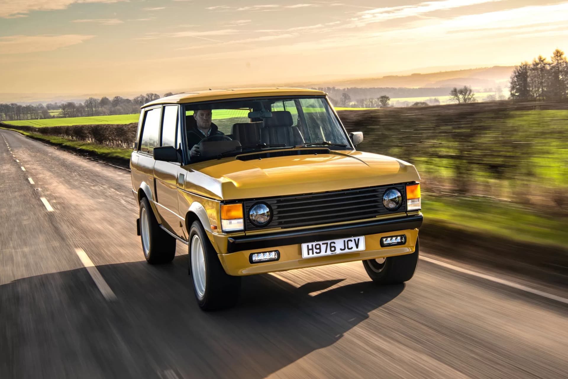 Klassik Range Rover əsasında Twisted TRRC restomodu təqdim olunub