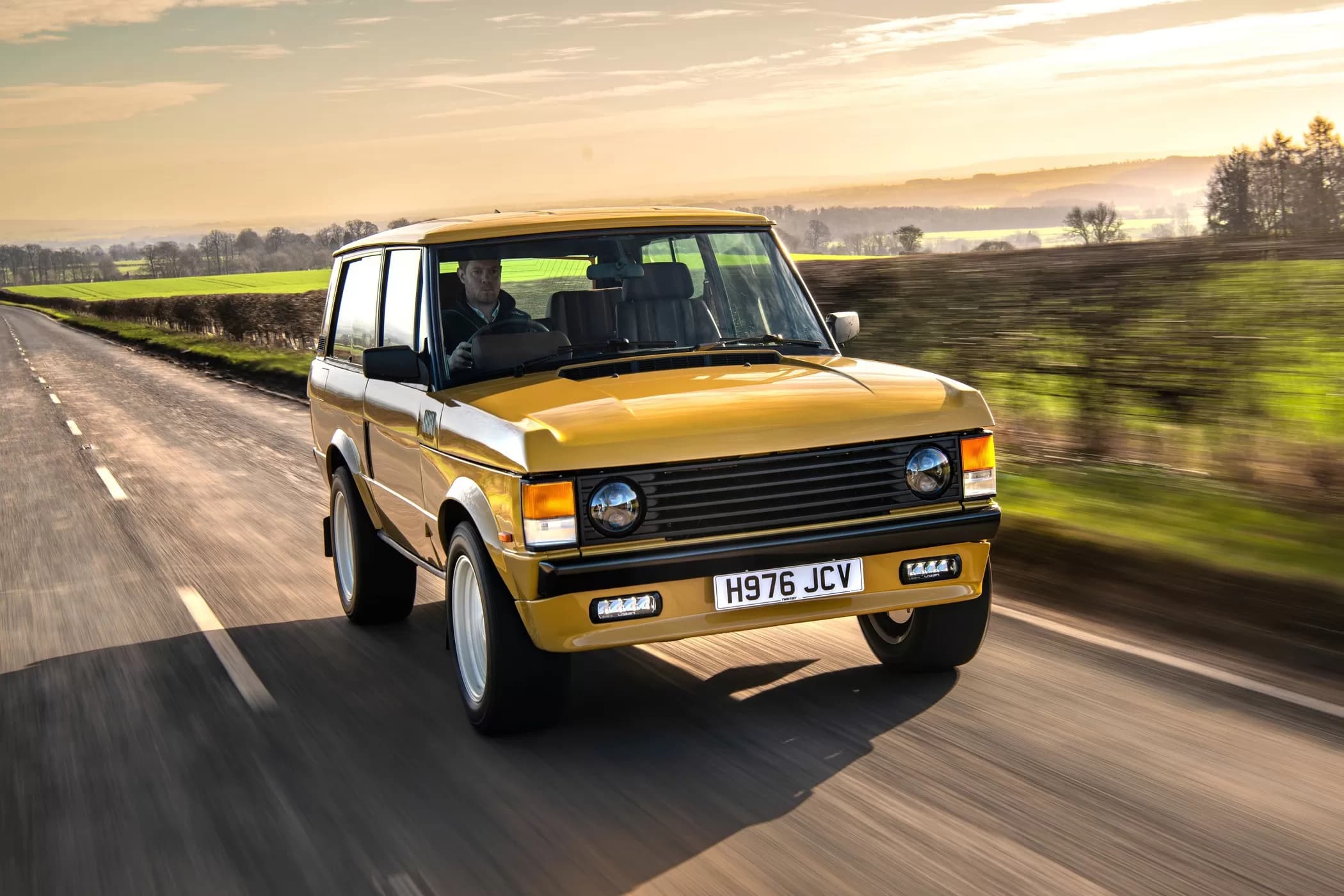 Klassik Range Rover əsasında Twisted TRRC restomodu təqdim olunub
