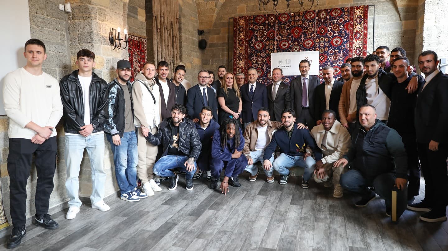 Qarabağ atlarını və milli ornamentləri əks etdirən yeni xalça dizaynları hazırlanacaq - Şəkil 2