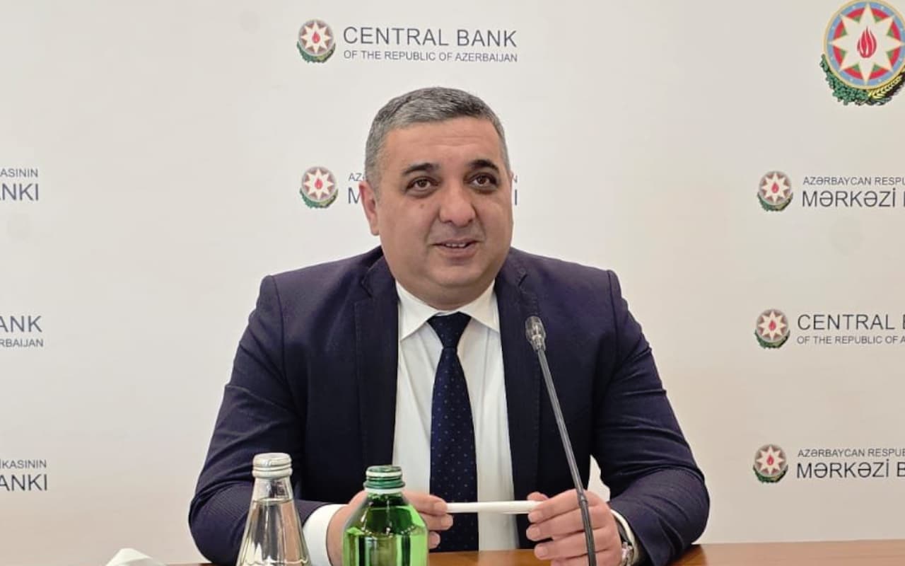 Azərbaycanda qiymətli kağızlar bazarından 1 milyard dollardan çox gəlir əldə olunub - Samir Nəsirov