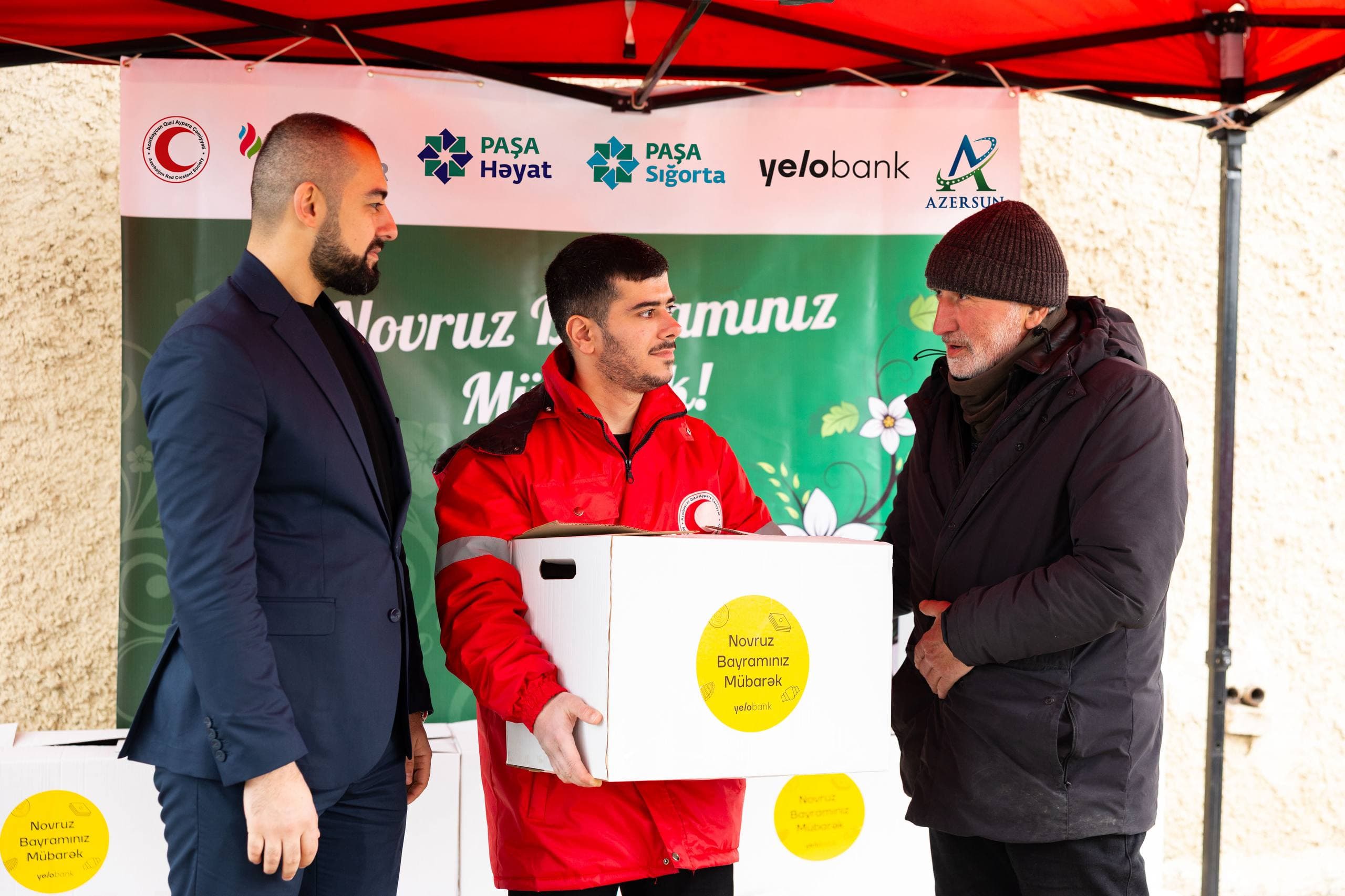 Yelo Bank-dan aztəminatlı ailələrə bayram sevinci - Şəkil 7
