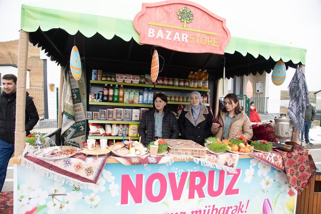 Cəbrayıl, Qubadlı və Zəngilan rayonlarında Novruz tədbirləri çərçivəsində kənd bazarı açılıb - Şəkil 22