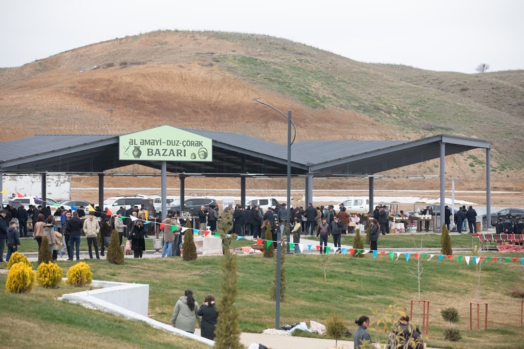 Cəbrayıl, Qubadlı və Zəngilan rayonlarında Novruz tədbirləri çərçivəsində kənd bazarı açılıb