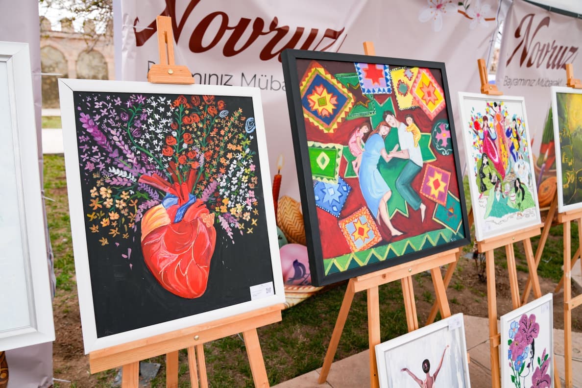 Naxçıvanda Novruz tədbiri: folklor, konsert və sərgilər bir arada - Şəkil 21