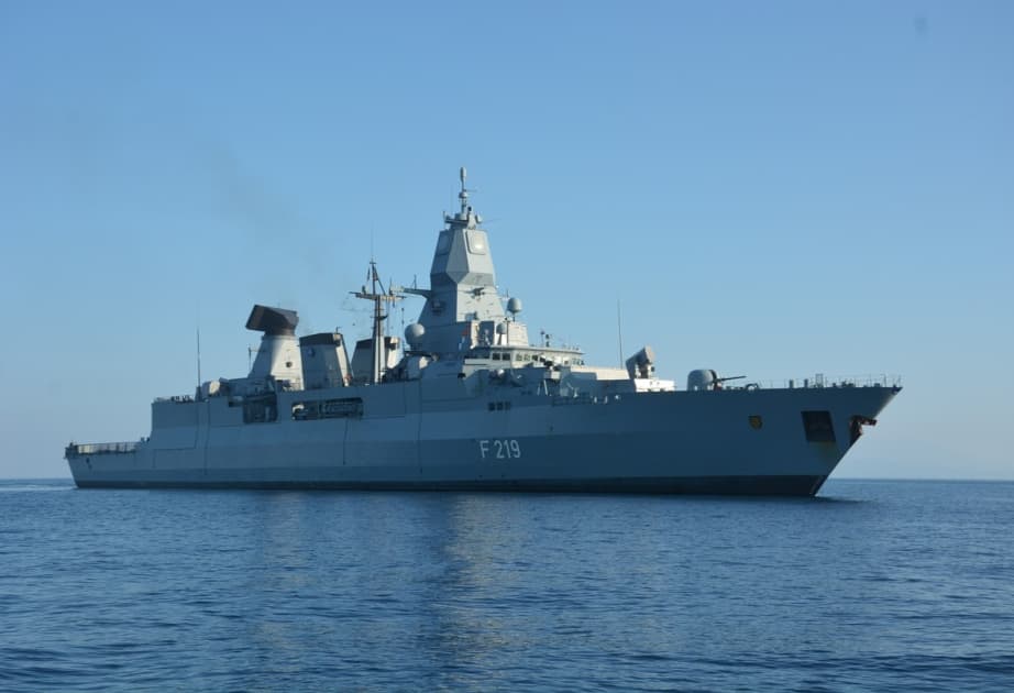 Almaniya Şimali Atlantikada hərbi mövcudluğunu gücləndirir