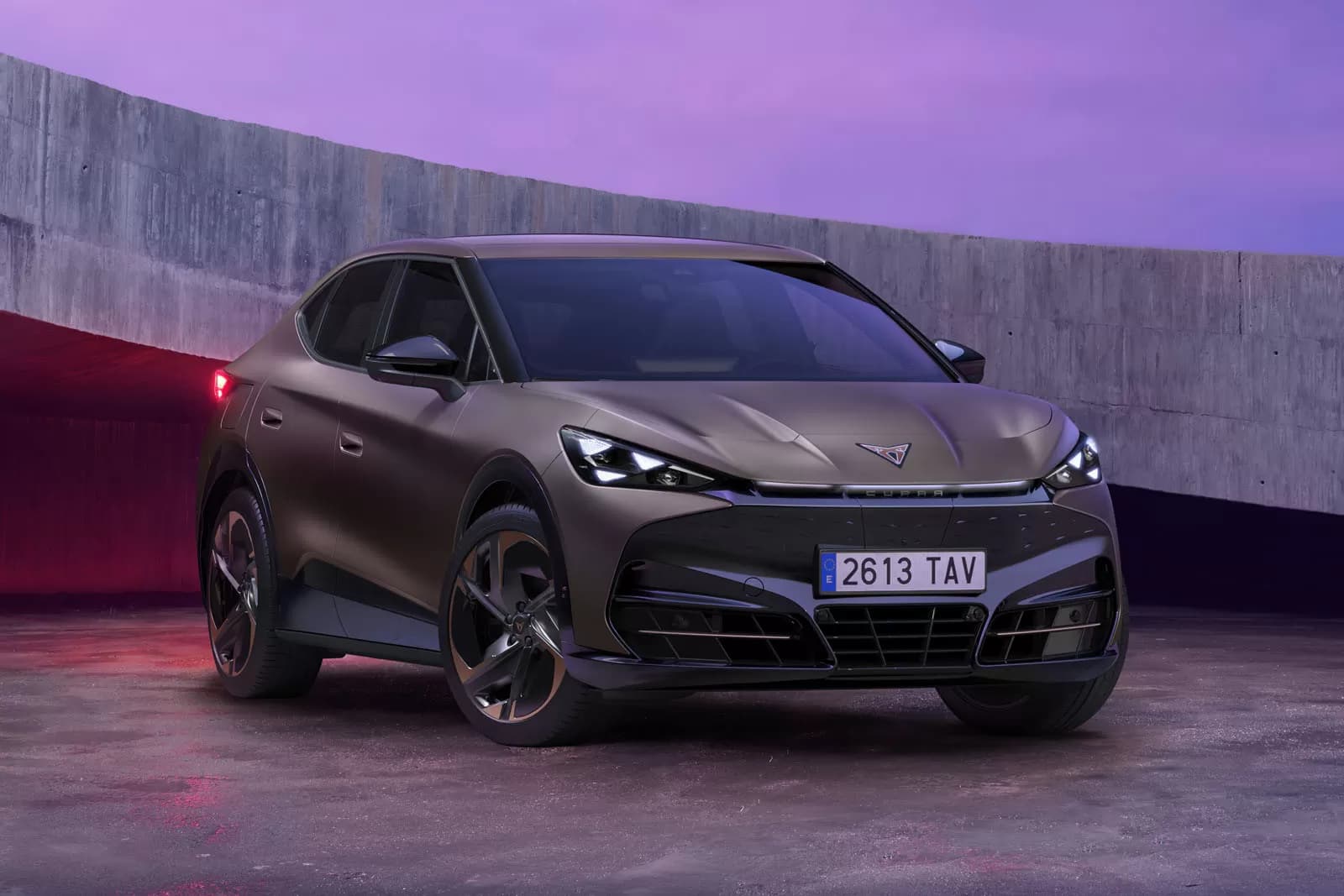 Cupra Tavascan yenilənib: yeni baza versiya və salon dəyişiklikləri təqdim olundu