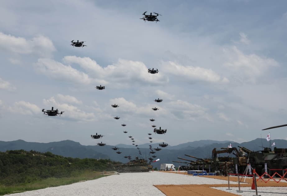 Cənubi Koreya və ABŞ dronlarla birgə hərbi təlimlər keçirib