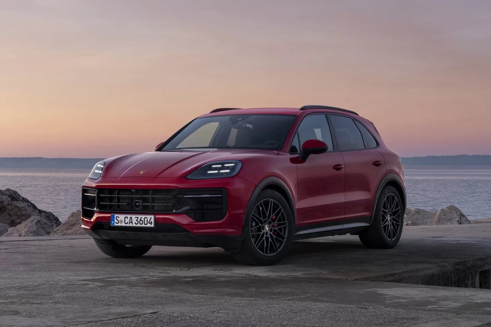 Yeni benzin mühərrikli Porsche Cayenne-in çıxış tarixi məlum olub