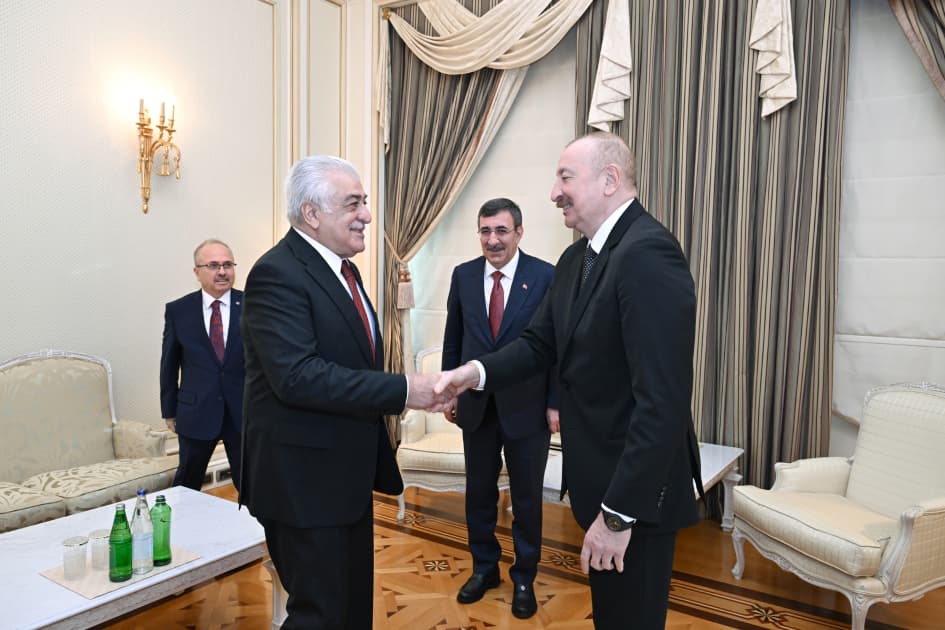 Prezident İlham Əliyev Türkiyənin Vitse-prezidentininin başçılıq etdiyi nümayəndə heyətini qəbul edib - Şəkil 3