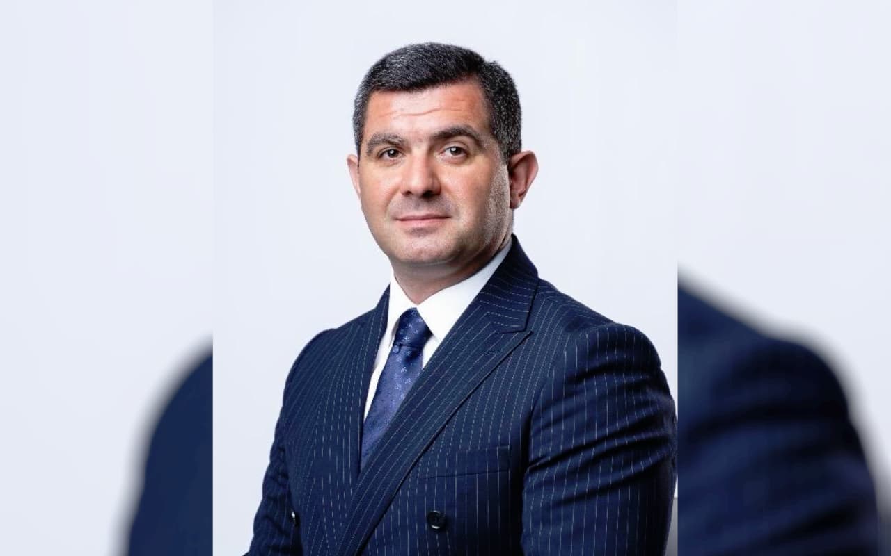 Bu sahədə kadr qıtlığı: milyonlar xarici mütəxəssislərə xərclənir - Emin Əliyev - MÜSAHİBƏ