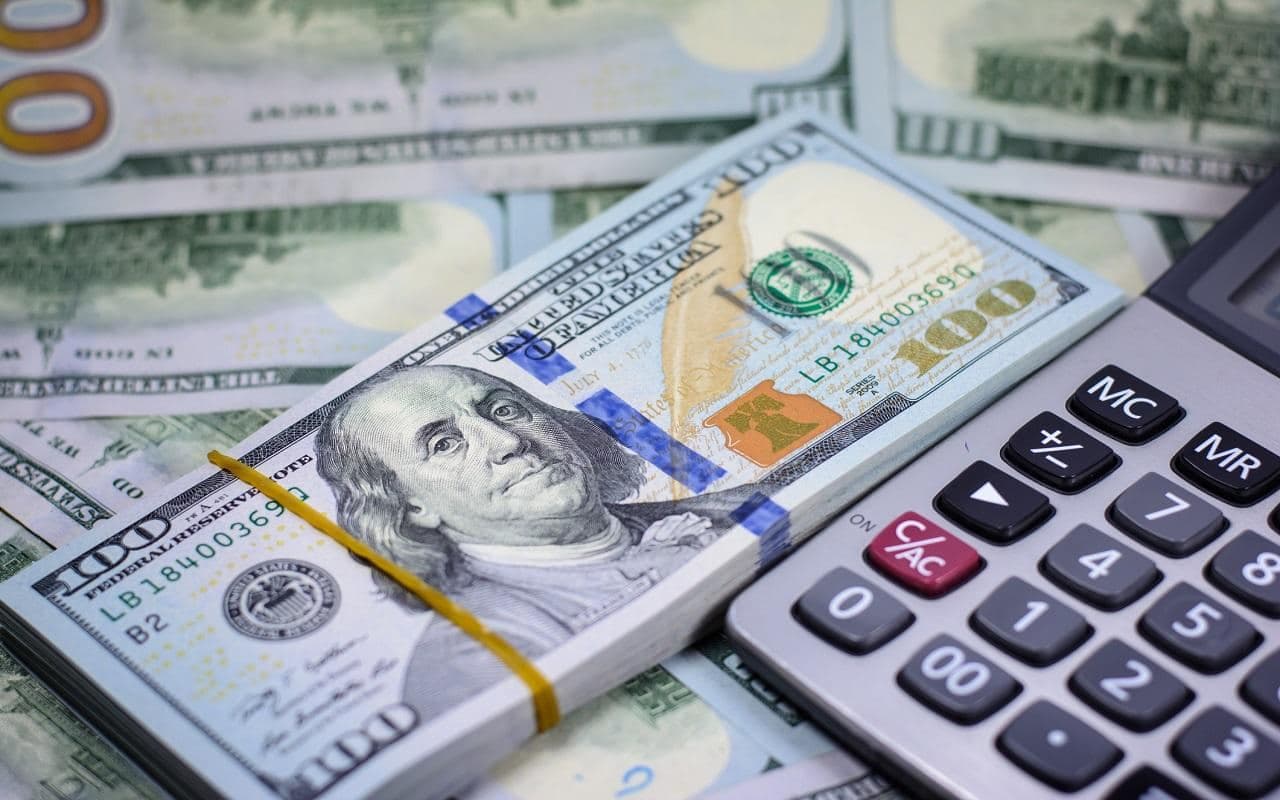 Nağd valyuta əməliyyatları 51 mln. dolları ötüb - Mərkəzi Bank