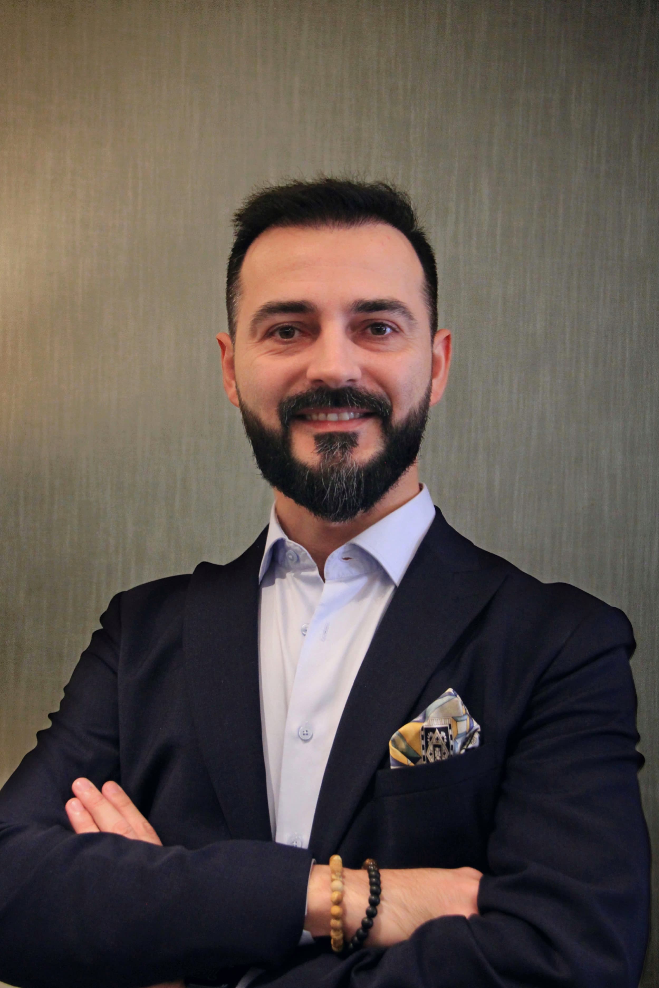 Fuad Tağıyev: “Heç bir xarici serverdən asılı olmayan və dilimizi bizim kimi bilən bir süni intellekt sistemimiz olsun"- MÜSAHİBƏ - Şəkil 1