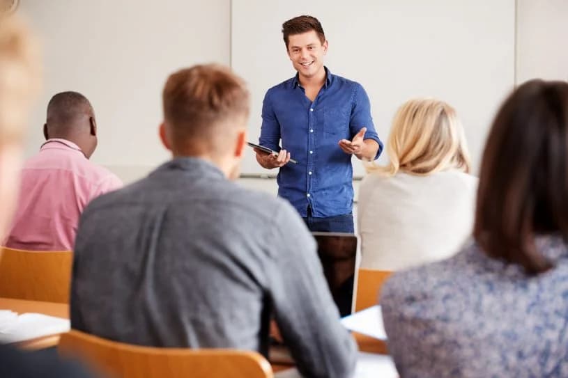 Azərbaycanda TESOL və IELTS müəllim hazırlığı kurslarına tələbat artır