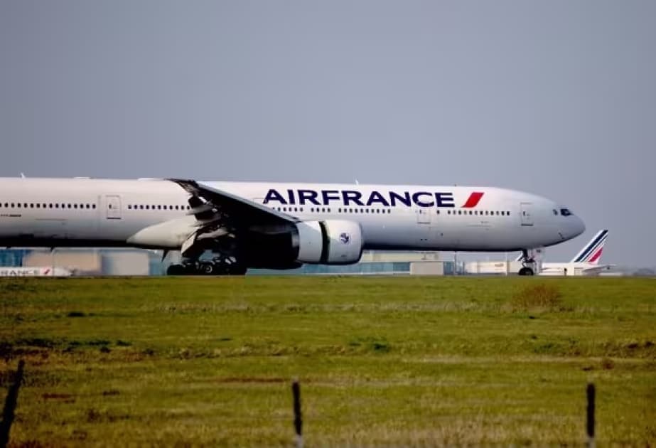 “Air France” Yaxın Şərqə uçuşları 3 mayadək təxirə salıb