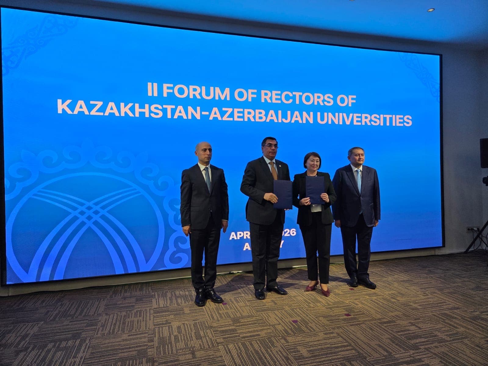 Bakı Ali Neft Məktəbi Qazaxıstanda “Study in Azerbaijan” beynəlxalq sərgisində uğurla təmsil olunub - Şəkil 8