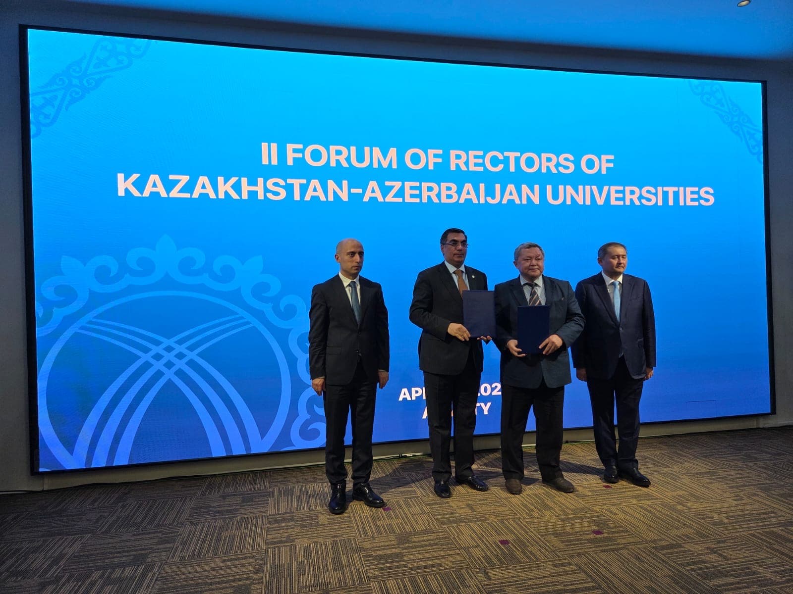 Bakı Ali Neft Məktəbi Qazaxıstanda “Study in Azerbaijan” beynəlxalq sərgisində uğurla təmsil olunub - Şəkil 10