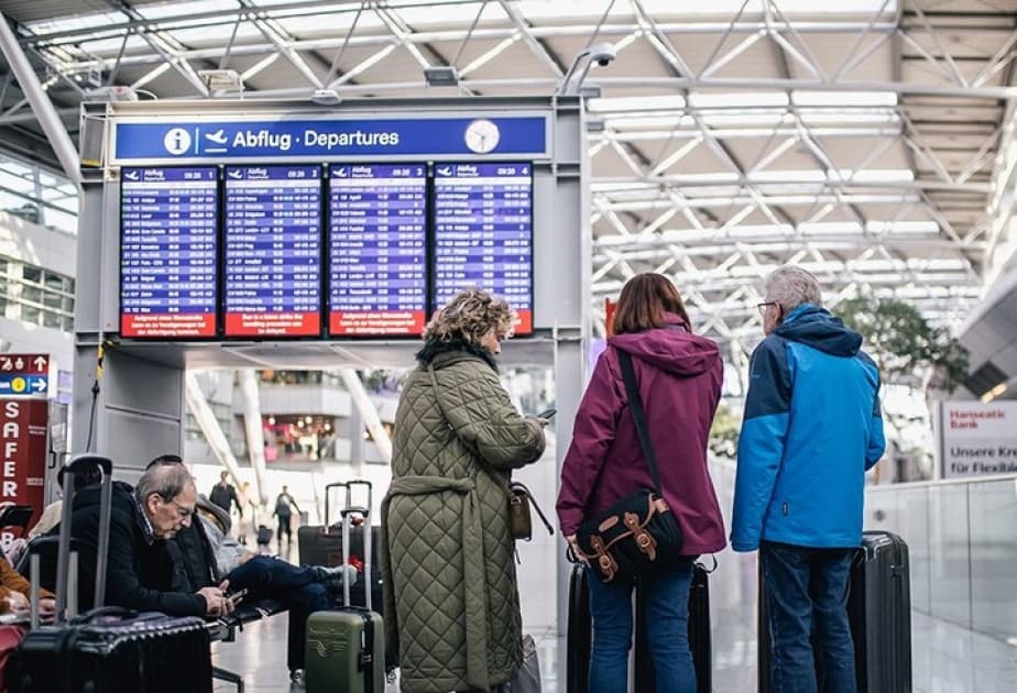 “Lufthansa” tətili Almaniya hava limanlarında minlərlə uçuşu ləğv etdirib