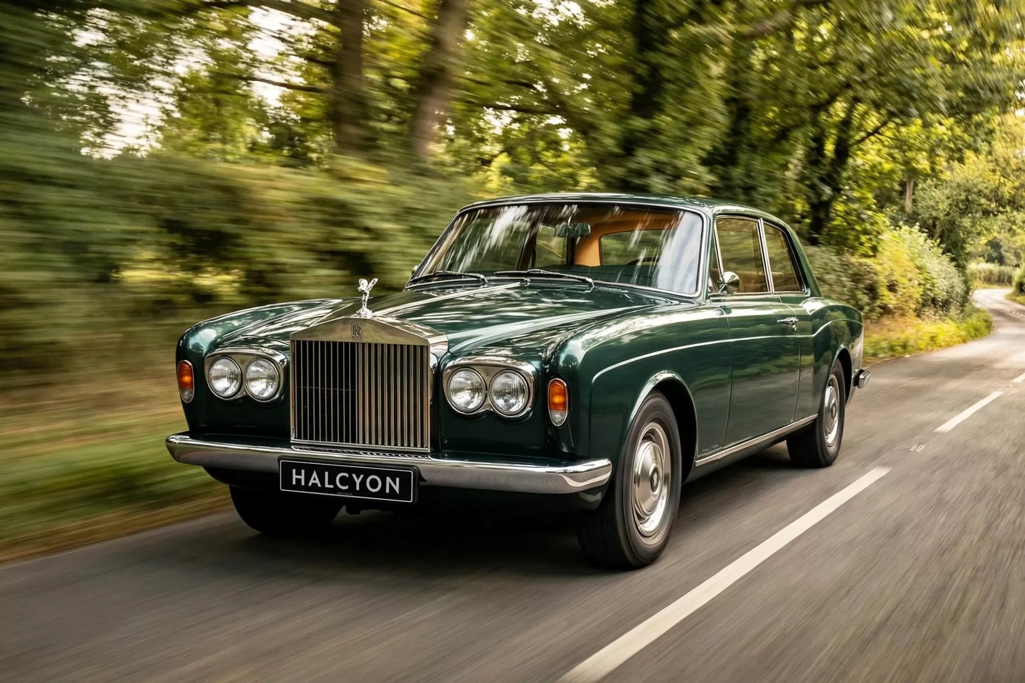 Halcyon Great Eight: Rolls-Royce Corniche əsasında viktoriya üslubunda restomod təqdim olunub
