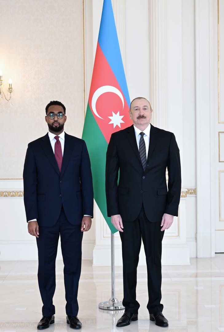 Prezident İlham Əliyev Somalinin Azərbaycana yeni təyin olunmuş səfirini qəbul edib - Şəkil 5