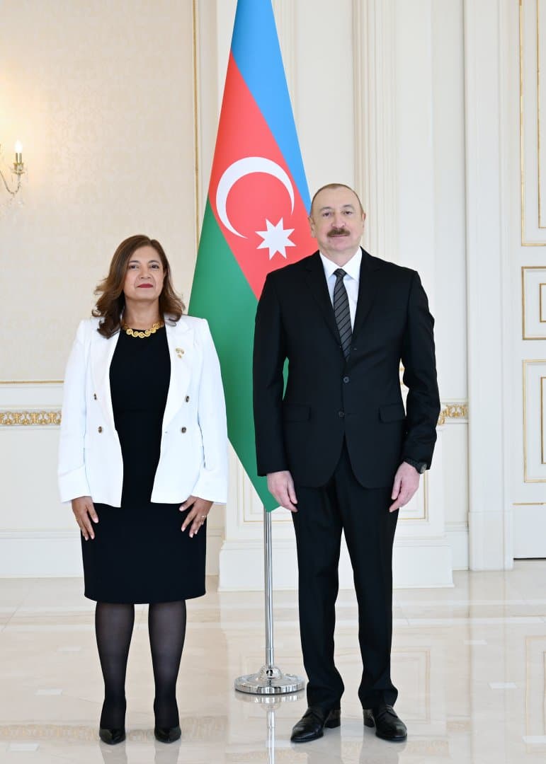 Prezident İlham Əliyev Kolumbiyanın Azərbaycanda yeni təyin olunmuş səfirini qəbul edib - Şəkil 5