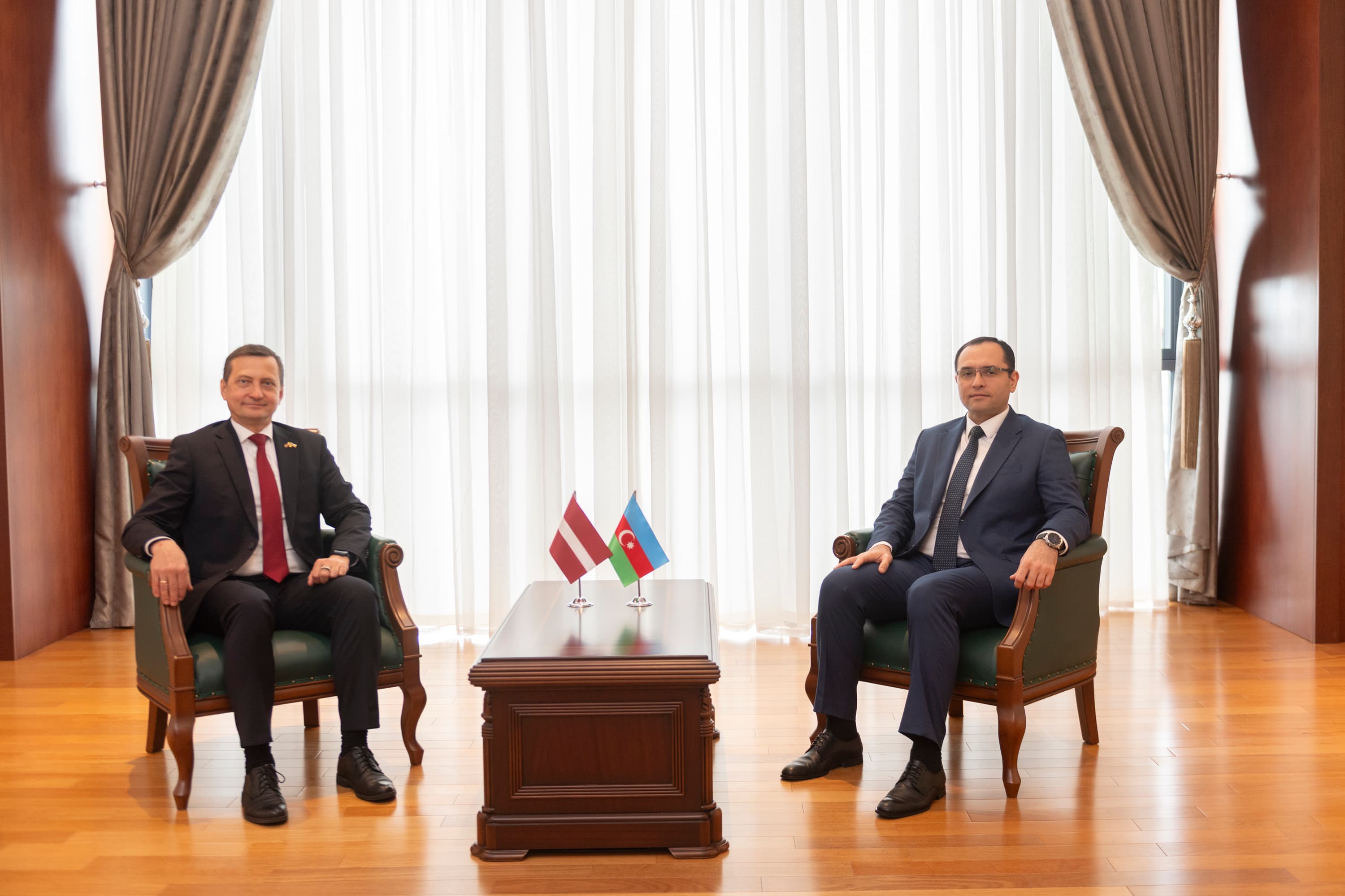 Nazir Məcnun Məmmədov Latviyanın nümayəndə heyəti ilə görüşüb