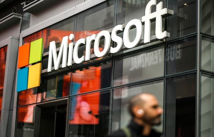 Məhkəmə “Microsoft Rus” şirkətini müflis elan edib