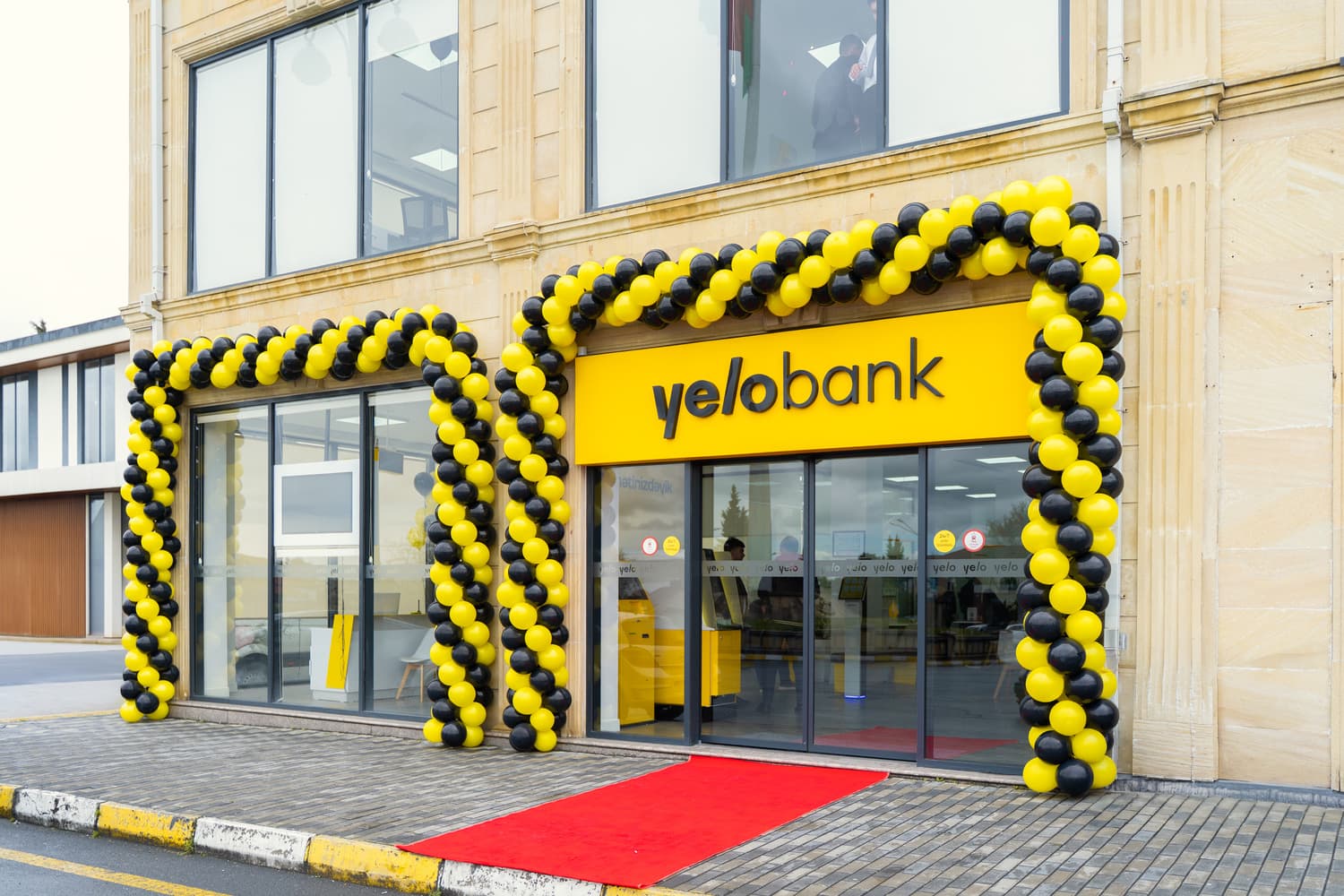 Yelo Bank artıq Zaqatalada!