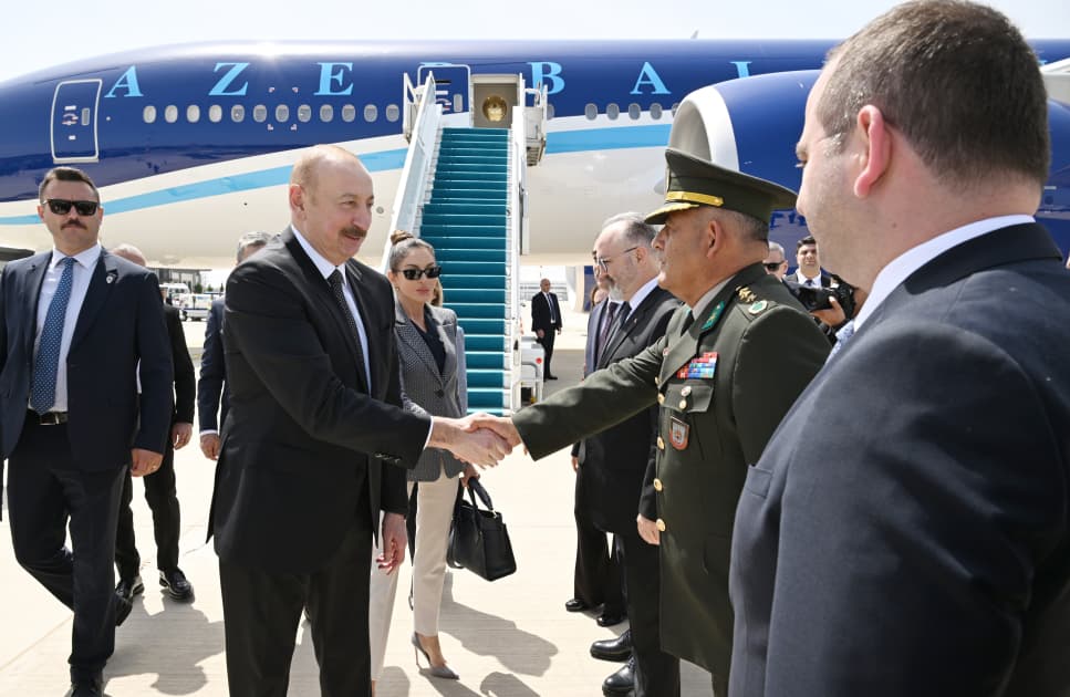 Prezident İlham Əliyev Antalya Diplomatiya Forumunda iştirak etmək üçün Türkiyəyə səfər edib - Şəkil 3